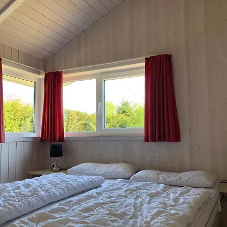 Feriehus Strandhus - Haus 37 *